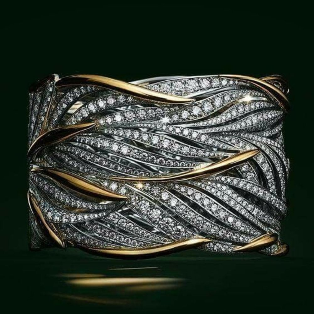 NEW Two Tone Round Diamond Layer Wide Band Ring